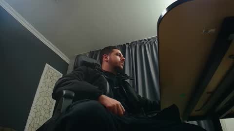 Snapshot of joshknights chatting on 10.21.25 JoshKnight online show from 10.21.25