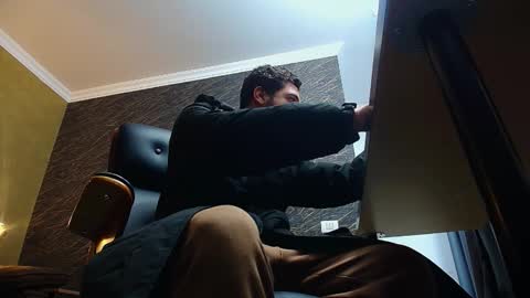 Snapshot of joshknights chatting on 11.27.25 JoshKnight online show from 11.27.25