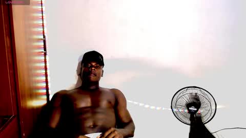 Snapshot of joshloganx chatting on 03.08.26 joshloganx online show from 03.08.26