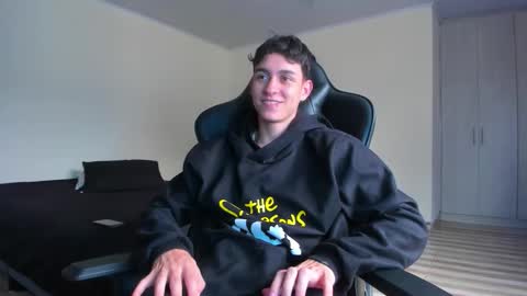 Snapshot of joshmiller_ chatting on 11.29.25 Josh online show from 11.29.25