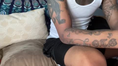 Snapshot of joshperrygoon chatting on 12.16.24 joshperrygoon online show from 12.16.24