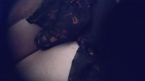 Sissy with shrunken little clitty online show from 05.10.26