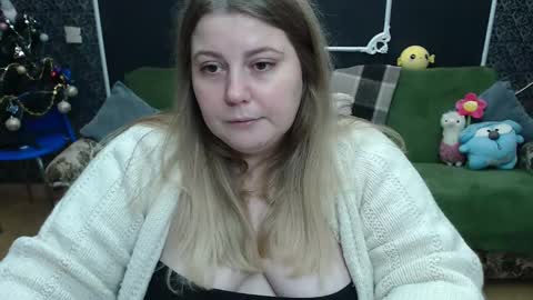 Snapshot of josiesun771 chatting on 12.08.24 josiesun771 online show from 12.08.24