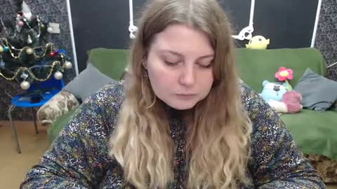 Snapshot of josiesun771 chatting on 01.04.25 josiesun771 online show from 01.04.25