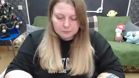 Snapshot of josiesun771 chatting on 01.13.25 josiesun771 online show from 01.13.25