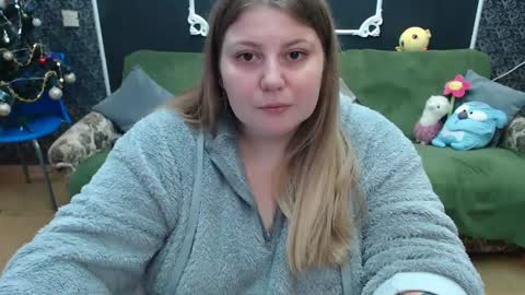 Snapshot of josiesun771 chatting on 02.10.25 josiesun771 online show from 02.10.25