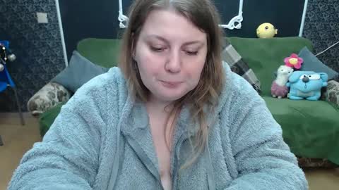 Snapshot of josiesun771 chatting on 02.15.25 josiesun771 online show from 02.15.25