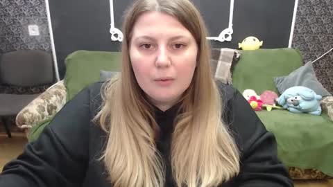 Snapshot of josiesun771 chatting on 02.21.25 josiesun771 online show from 02.21.25