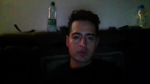 Snapshot of josux8 chatting on 11.10.25 josux8 online show from 11.10.25