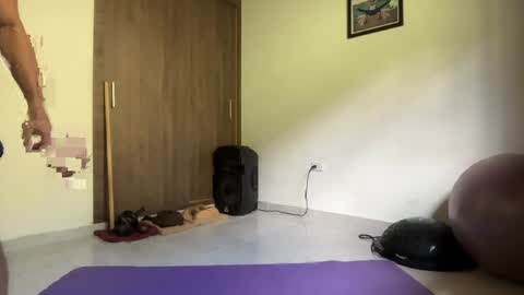 Im Jouliano online show from 05.05.26
