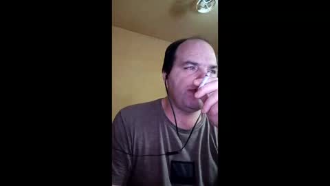 Snapshot of jovissafado chatting on 12.15.25 safado online show from 12.15.25