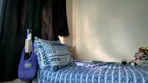 Snapshot of joy3100 chatting on 11.12.25 Joy3100 online show from 11.12.25