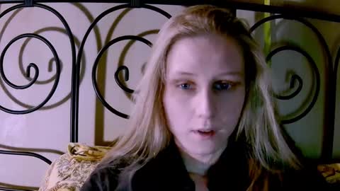 Snapshot of joy_keys chatting on 01.20.25 joy_keys online show from 01.20.25