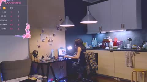 Snapshot of joy_keys chatting on 03.09.25 joy_keys online show from 03.09.25