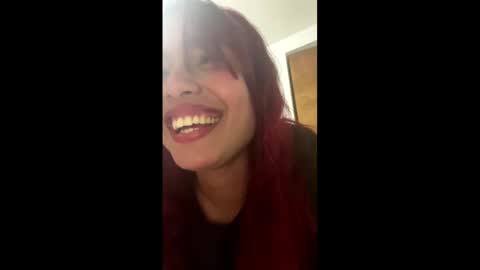 Snapshot of joyshe__vergara chatting on 03.03.25 online show from 03.03.25