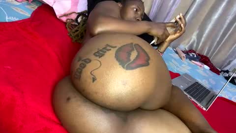Butterflyass online show from 05.31.26