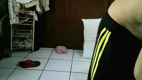 Snapshot of jperezoficcial chatting on 10.09.25 J Prez Official online show from 10.09.25