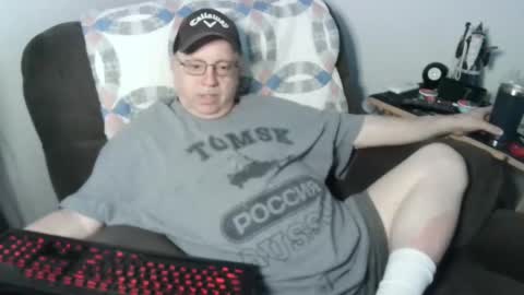 Snapshot of jpmel99 chatting on 09.20.25 jpmel99 online show from 09.20.25