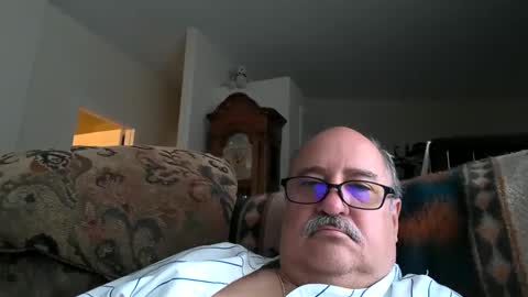 Snapshot of jr8in chatting on 09.11.25 jr8in online show from 09.11.25