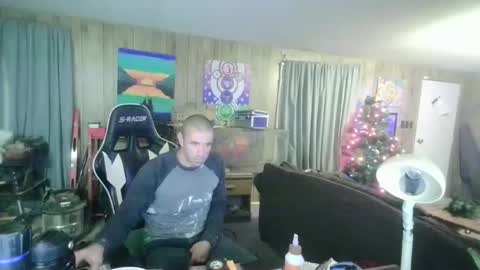 jrizzle1111 online show from 12.16.25