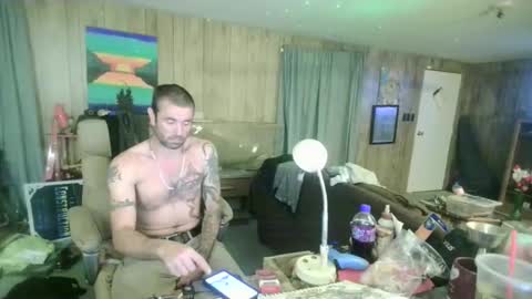 Snapshot of jrizzle1111 chatting on 02.25.26 jrizzle1111 online show from 02.25.26