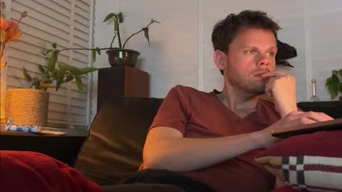 Snapshot of jrnb87 chatting on 03.08.26 JoyBoy online show from 03.08.26