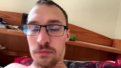 Snapshot of jstahl324 chatting on 01.02.25 Orgasm324 online show from 01.02.25