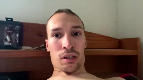 Snapshot of jstahl324 chatting on 09.14.25 Orgasm324 online show from 09.14.25