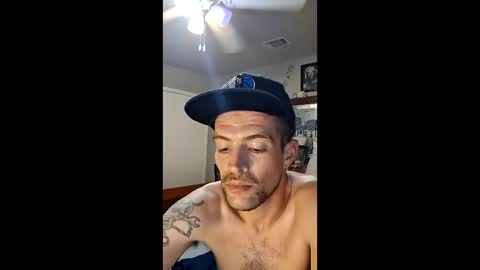 Snapshot of jstechgenius chatting on 12.04.25 EdgingAllDay2Cum online show from 12.04.25