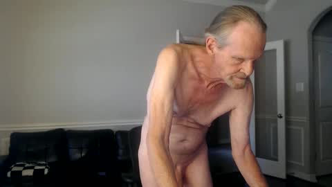 Snapshot of jtull52 chatting on 09.26.25 jtull52 online show from 09.26.25