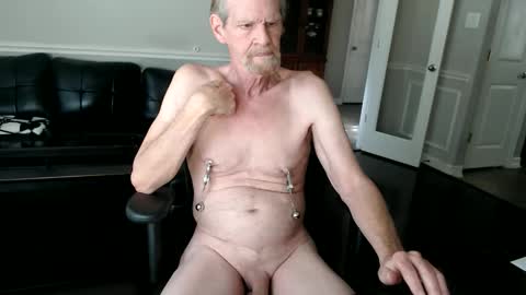 Snapshot of jtull52 chatting on 12.16.25 jtull52 online show from 12.16.25