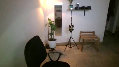 juan235665 online show from 06.08.26
