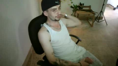 Snapshot of juan235665 chatting on 07.07.26 juan235665 online show from 07.07.26