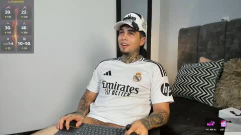 Snapshot of juan_alvarez18 chatting on 01.19.26 juan_alvarez18 online show from 01.19.26