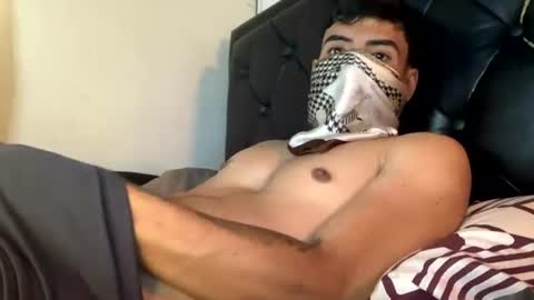 Snapshot of juan_bunny chatting on 06.21.26 lJuanl online show from 06.21.26