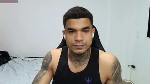 juan_gomez_1 online show from 04.16.26