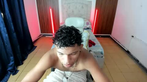 Snapshot of juan_mhata chatting on 06.16.26 Juan Mhata online show from 06.16.26