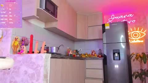 Snapshot of juana18quintero chatting on 10.20.25 JUANA VALENTINA QUINTERO independent model ONLY FANS --- Juanaquintero online show from 10.20.25