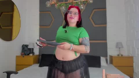 Snapshot of juana_valkiria chatting on 05.12.26 Juana Valkiria online show from 05.12.26