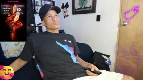 Snapshot of juanbigcock21cm chatting on 01.06.26 juan jose online show from 01.06.26