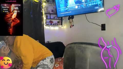 Snapshot of juanbigcock21cm chatting on 02.24.26 juan jose online show from 02.24.26