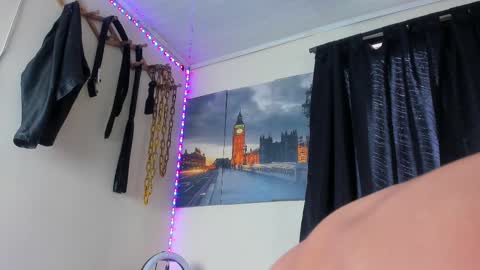 Juan Esteban online show from 03.02.25