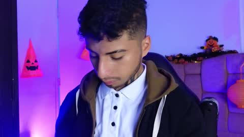 juancamilo66_ online show from 10.28.25