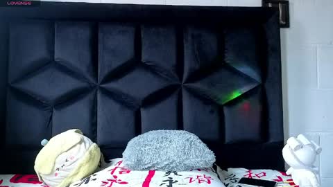 juancamilo66_ online show from 04.15.26