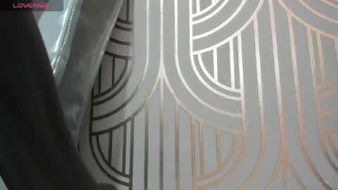 Snapshot of juandiamonds chatting on 10.24.25 Juan David online show from 10.24.25