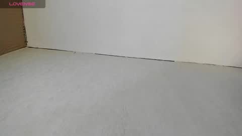 Snapshot of juandiamonds chatting on 11.24.25 Juan David online show from 11.24.25