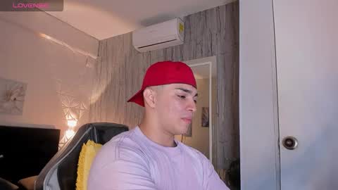 Juan David online show from 01.12.26