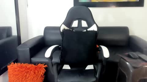 Juan Diego Uribe online show from 03.08.25