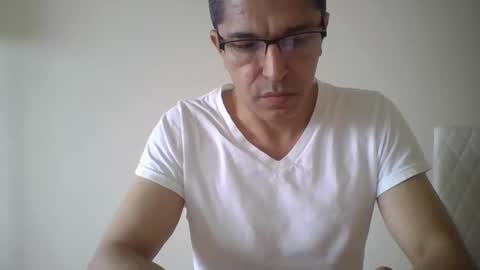 juanearth1 online show from 05.13.26