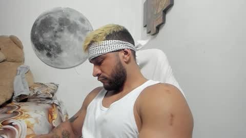 Snapshot of juanes_aristi chatting on 03.15.26 Juanes online show from 03.15.26